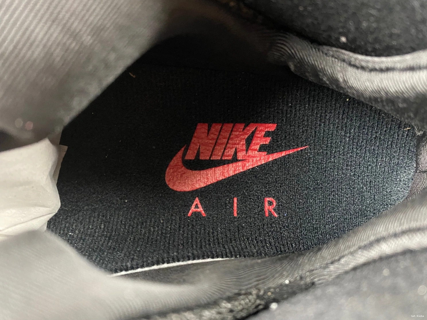 HV4794-030 Jordan  9 Holiday 